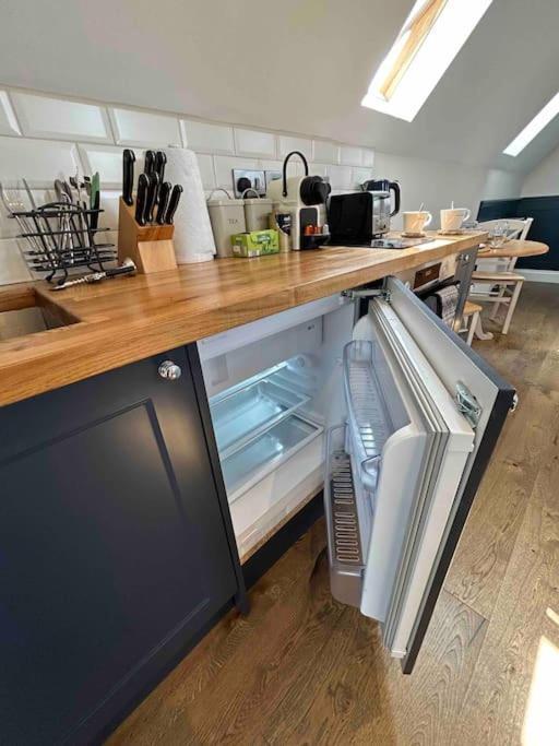 The Loft At The Croft - Stunning Rural Retreat Perfect For Couples & Dogs Villa Leigh  Екстериор снимка